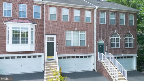 3908 Bryant Park Cir, BURTONSVILLE, MD, 20866-2111 | Card Image