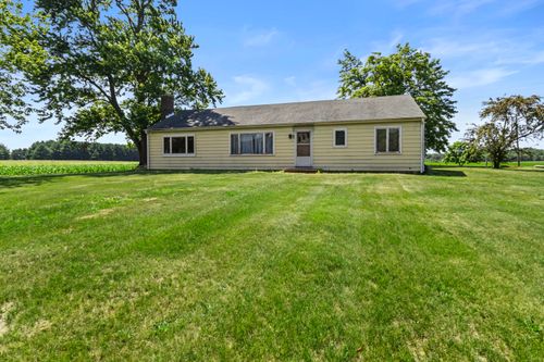 2489 E Us Highway 52, Donovan, IL, 60931-8059 | Card Image