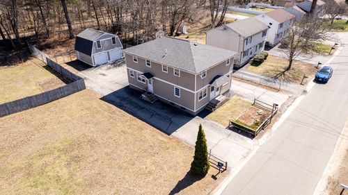 421 Riverdale Avenue, Manchester, NH, 03103 | Card Image