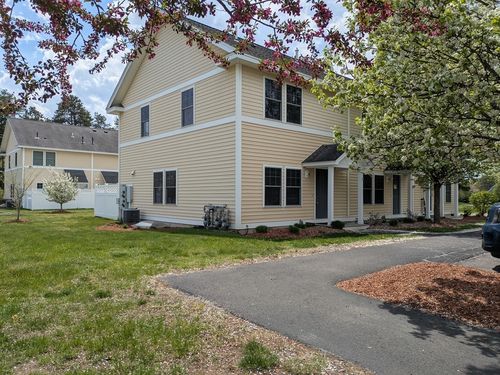 unit-c-6 Bates St, Devens, MA, 01434-5627 | Card Image
