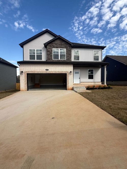 319 Cardinal Creek Dr, Clarksville, TN, 37040 | Card Image