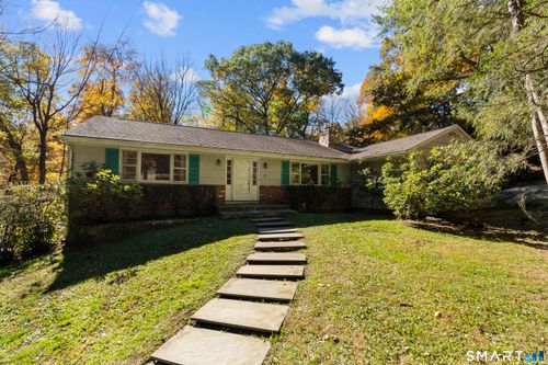 55 Bartlett Lane, Stamford, CT, 06903 | Card Image