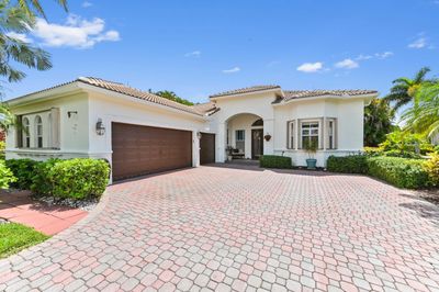 7563 Ironhorse Boulevard, House other with 3 bedrooms, 2 bathrooms and null parking in West Palm Beach FL | Image 2