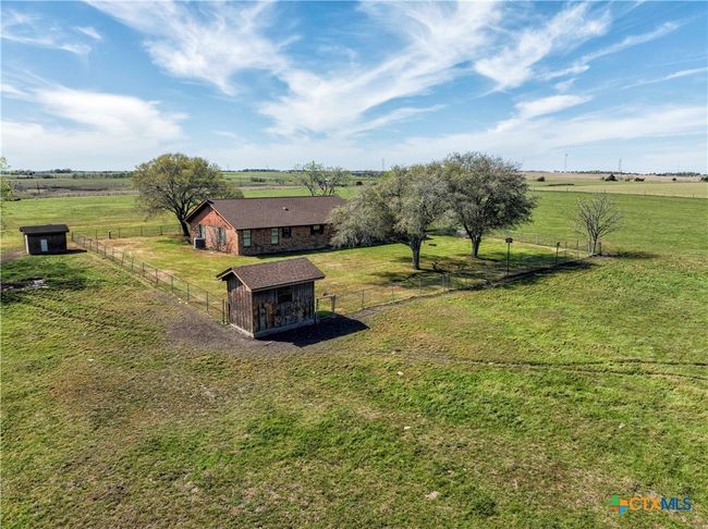 11552 Fm 1383, Home with 3 bedrooms, 2 bathrooms and null parking in Schulenburg TX | Image 41