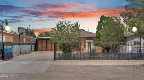 10771 Wilton Pl, Socorro, TX, 79927-3863 | Card Image