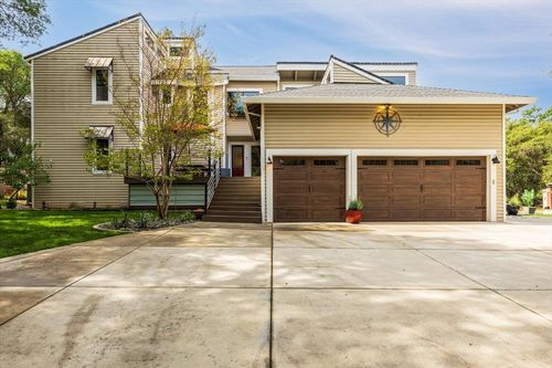 3940 Welker Ln, Shingle Springs, CA, 95682-9434 | Card Image