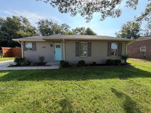 215 Robyn Dr, Winchester, KY, 40391 | Card Image