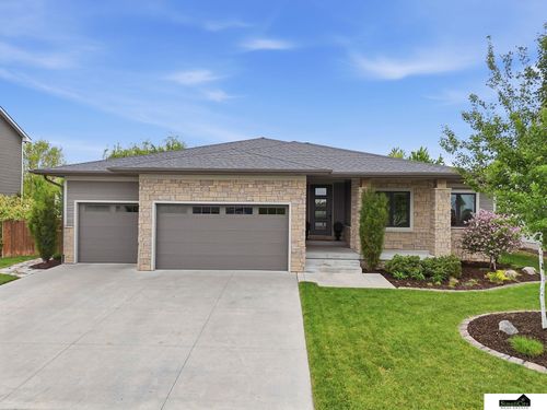 6141 S 97th Street, Lincoln, NE, 68526 | Card Image