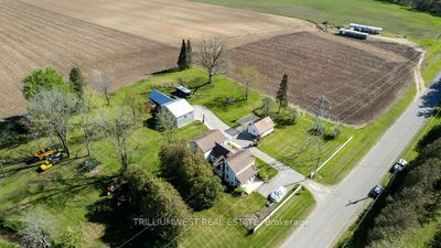 218 2 Nd Concession Rd, House other with 4 bedrooms, 3 bathrooms and 12 parking in Brant ON | Image 3