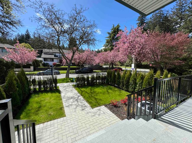 4687 W 15 Th Avenue, Home with 3 bedrooms, 3 bathrooms and 1 parking in Vancouver BC | Image 2