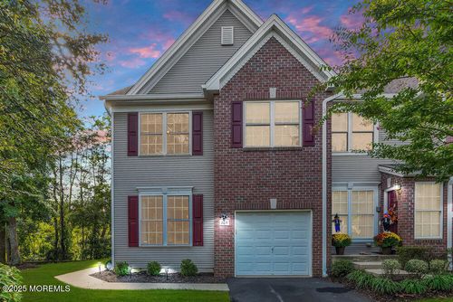 105 Ironwood Ct, Middletown, NJ, 07748-1919 | Card Image