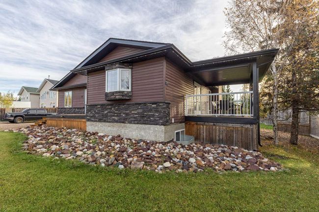 55 Poplar Crescent, House other with 6 bedrooms, 3 bathrooms and 10 parking in Gregoire Lake Estates AB | Image 34