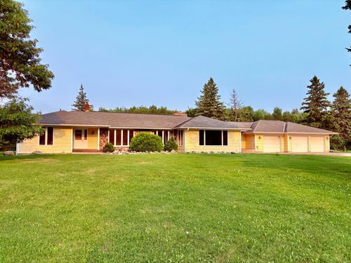 59366 330th Street, Warroad, MN, 56763 | Card Image