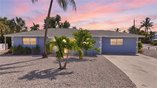 345 Donora Blvd, FORT MYERS BEACH, FL, 33931-3605 | Card Image