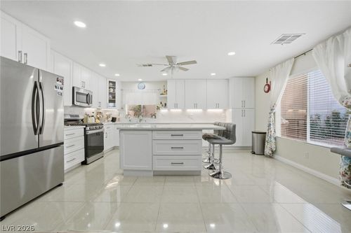 1301 Mount Hamilton Ct, Las Vegas, NV, 89117-7523 | Card Image
