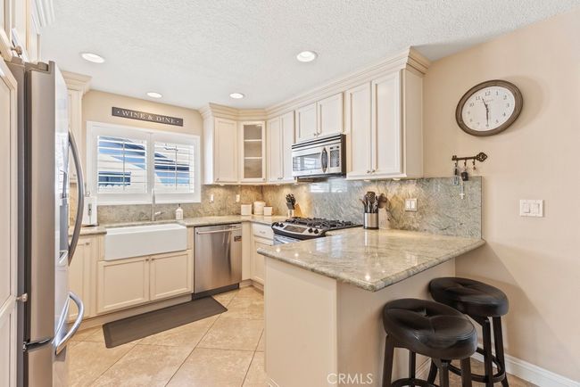1078 W 11 Th St, House other with 4 bedrooms, 1 bathrooms and 2 parking in Upland CA | Image 10