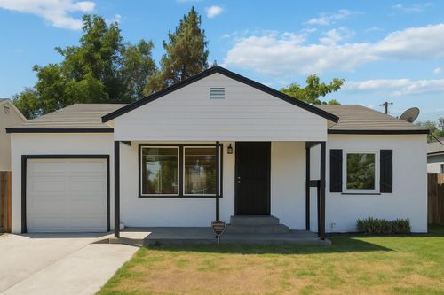 1402 E Shields Ave, Fresno, CA, 93704-5137 | Card Image