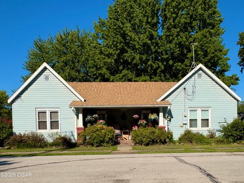 1303 Walnut St, Lamar, MO, 64759-1754 | Card Image