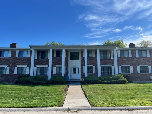 13-23025 Liberty St, Saint Clair Shores, MI, 48080-3004 | Card Image