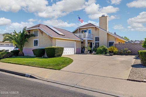 1434 Swallow Ct, Santa Maria, CA, 93454-7255 | Card Image