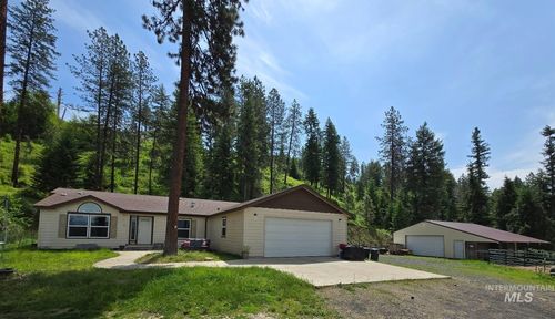 142 Paradise Dr, Kamiah, ID, 83536-5156 | Card Image