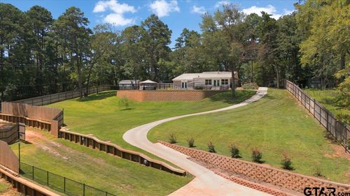 130 County Road 3162, Jacksonville, TX, 75766-0365 | Card Image