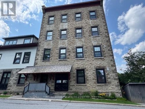 1-49 Mill St, Carleton Place, ON, K7C1T6 | Card Image