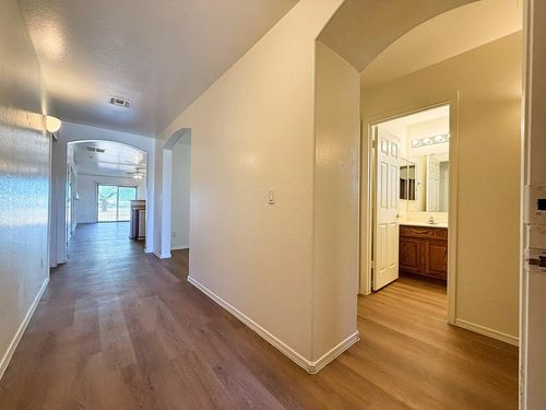177 S 151st Ave, Goodyear, AZ, 85338-2947 | Card Image