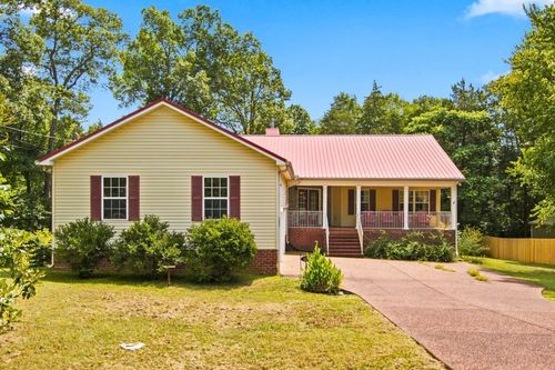 1501 Rebecca Dr, Chapel Hill, TN, 37034-4011 | Card Image