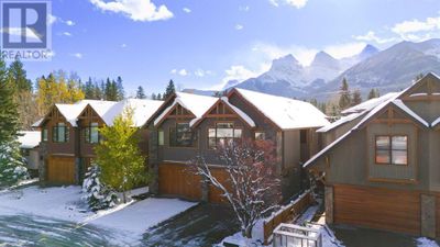 711 3 St, Home with 4 bedrooms, 3 bathrooms and 4 parking in Canmore AB | Image 2