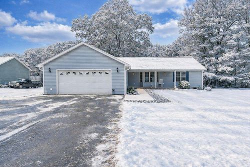 420 Stonybrook Rd, Wirtz, VA, 24184-2608 | Card Image