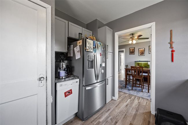 507 2 Nd St E, House other with 3 bedrooms, 1 bathrooms and null parking in Newhall IA | Image 9