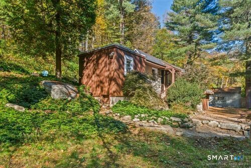 492 Newtown Tpke, Weston, CT, 06883-1125 | Card Image