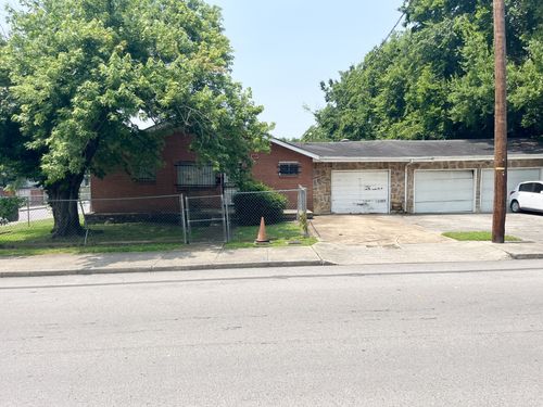 1731 16th Ave N, Nashville, TN, 37208-2061 | Card Image
