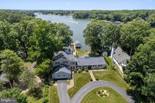 194 Harbor Dr, LUSBY, MD, 20657-2703 | Card Image