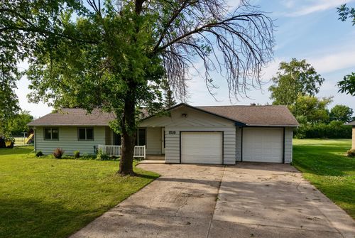 1519 6th Ave, Mountain Lake, MN, 56159-1431 | Card Image