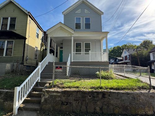 1739 Holloway Ave, Cincinnati, OH, 45207-1735 | Card Image