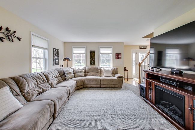 5 Partridge Trl, House other with 3 bedrooms, 3 bathrooms and 6 parking in Bridgewater MA | Image 7