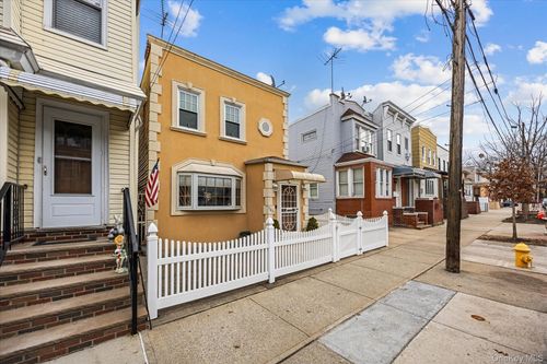 72-31 73rd Street, New York, NY, 11385 | Card Image