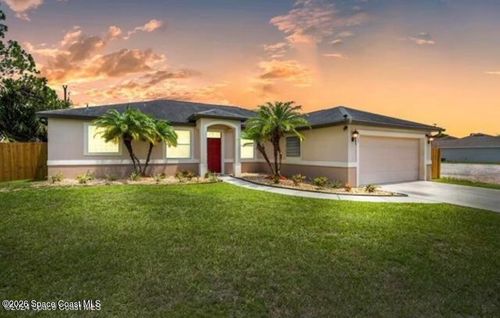 463 Eldron Blvd Ne, Palm Bay, FL, 32907-1939 | Card Image