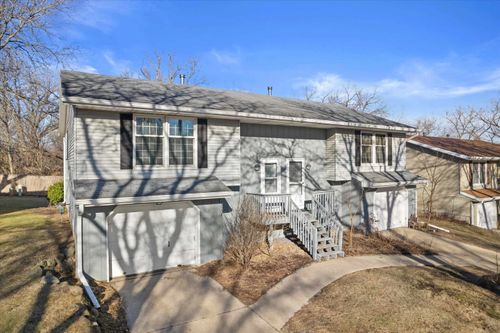 4510 White Aspen Rd, Madison, WI, 53704-1165 | Card Image