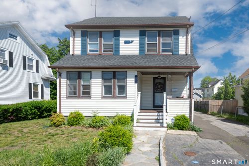 84 Jewett Ave, Bridgeport, CT, 06606-2843 | Card Image