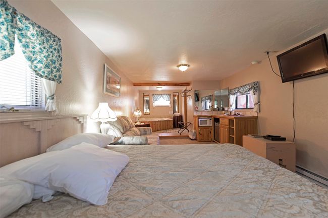 Cabin 1 Interior | Image 59