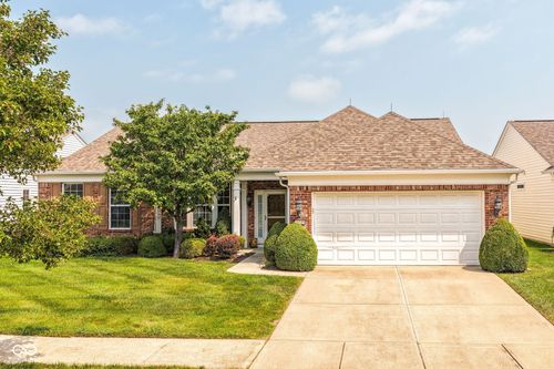 16188 Oliver St, Fishers, IN, 46037-7302 | Card Image