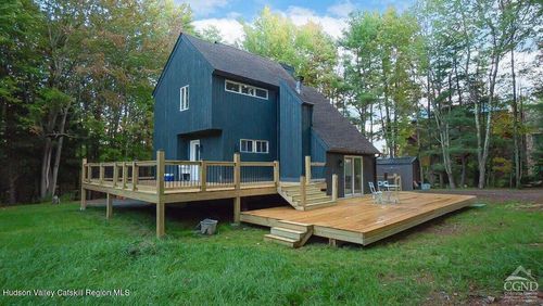 150 Vining Rd, Windham, NY, 12496-5839 | Card Image
