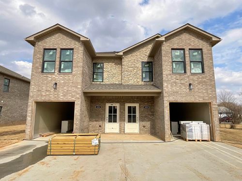 404 &amp; 406 E Center Street, Jacksonville, AR, 72076 | Card Image