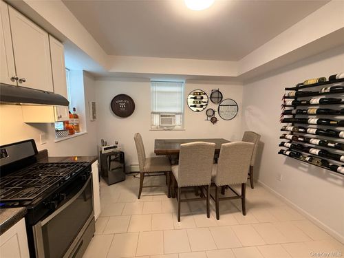 a2-525 Beach 138th St, Rockaway Park, NY, 11694-1300 | Card Image