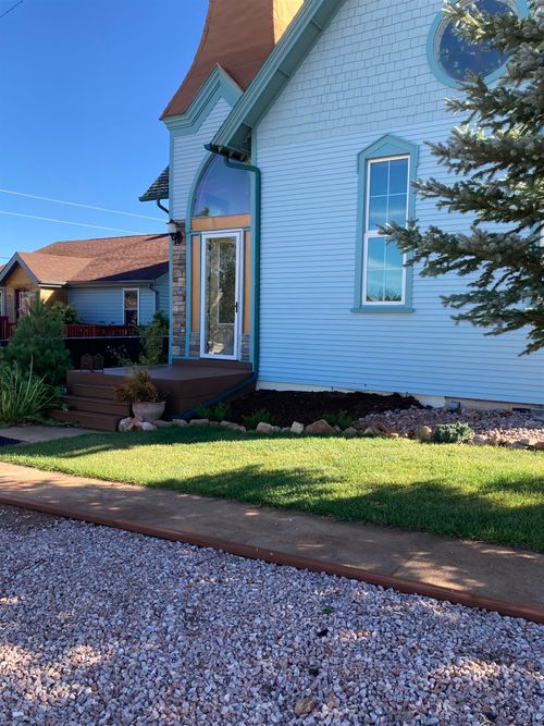 922 S West St, Sundance, WY, 82729-5232 | Card Image