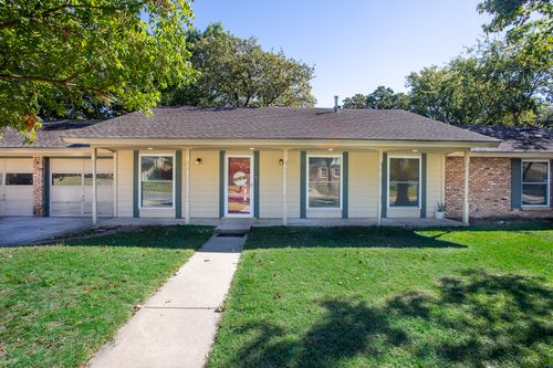 2610 Nottingham Dr, Denton, TX, 76209-1328 | Card Image