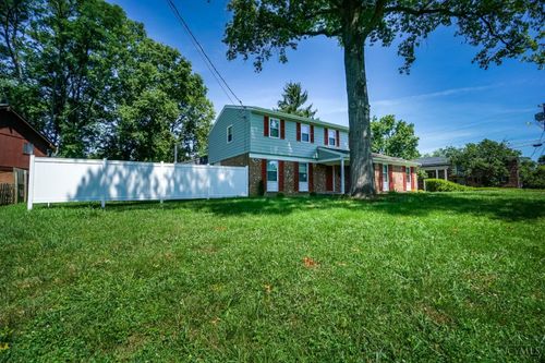 22 Robbie Rdg, Milford, OH, 45150 | Card Image